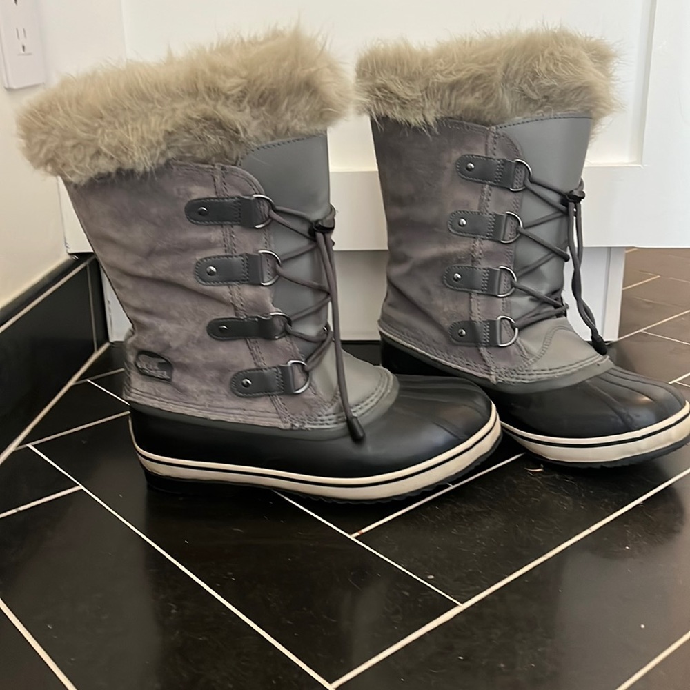 Sorel Joan of Arc Boots